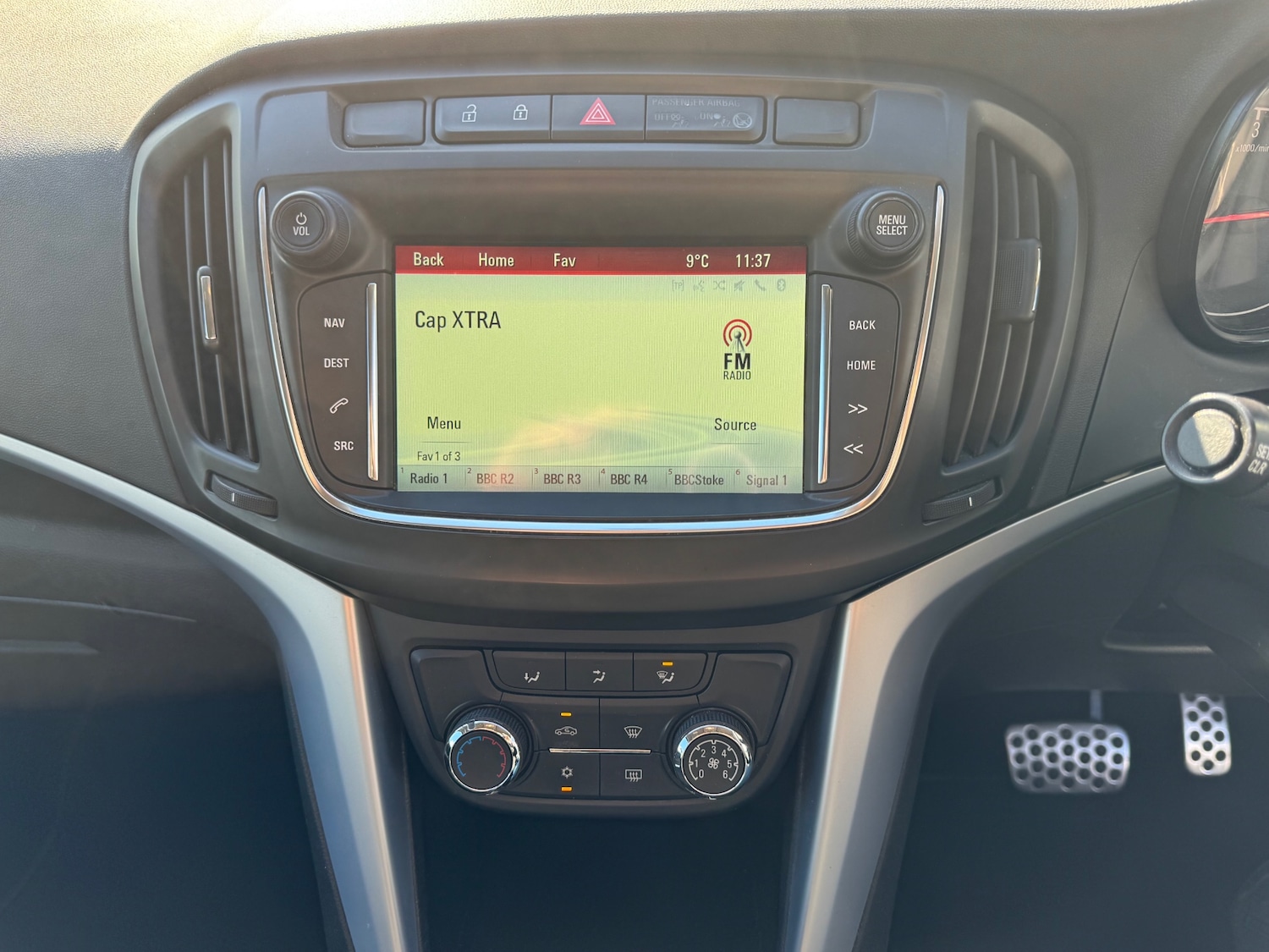 Used Vauxhall Zafira 2017 for sale - 76363441: Photo 42