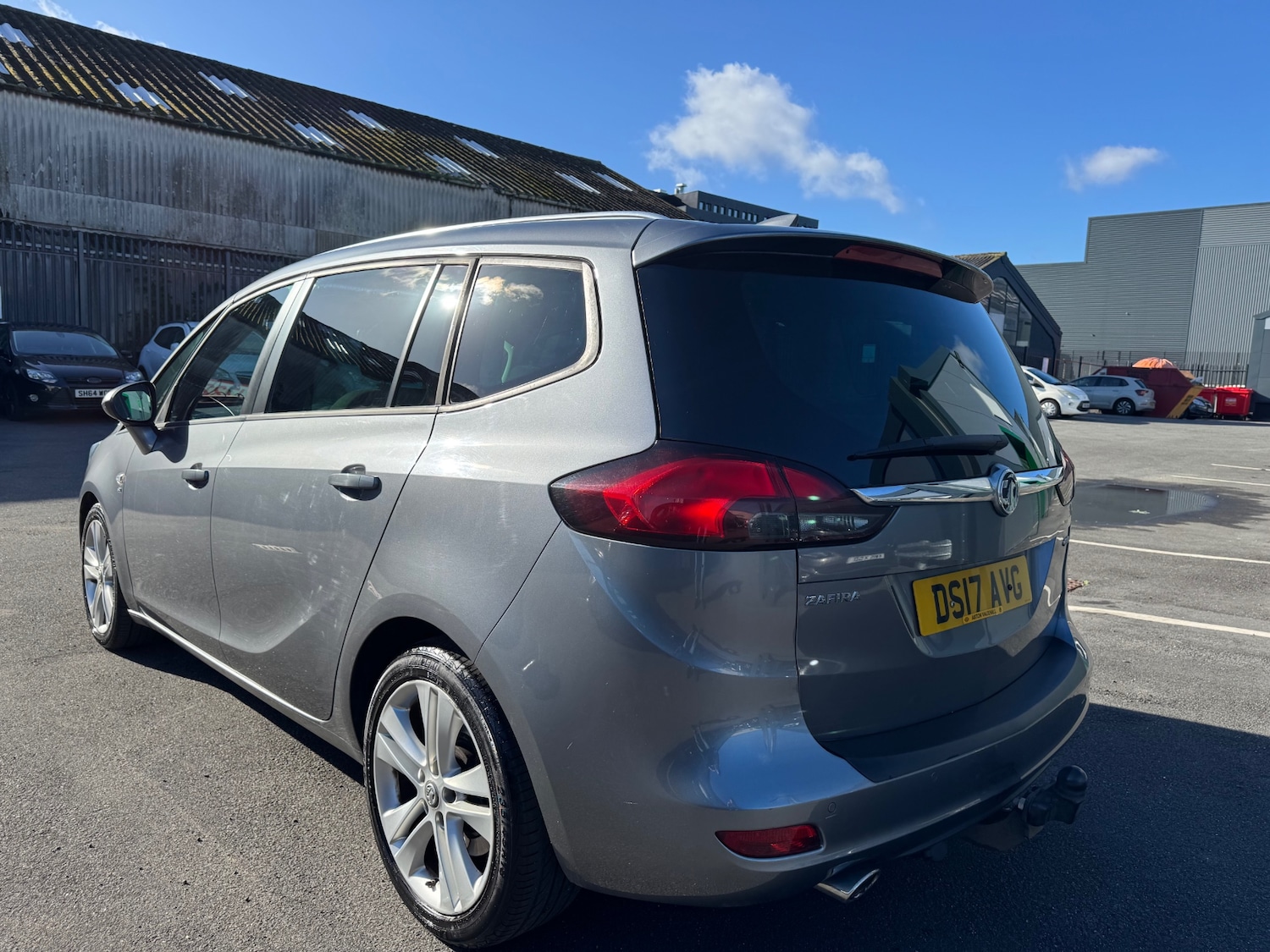 Used Vauxhall Zafira 2017 for sale - 76363441: Photo 7