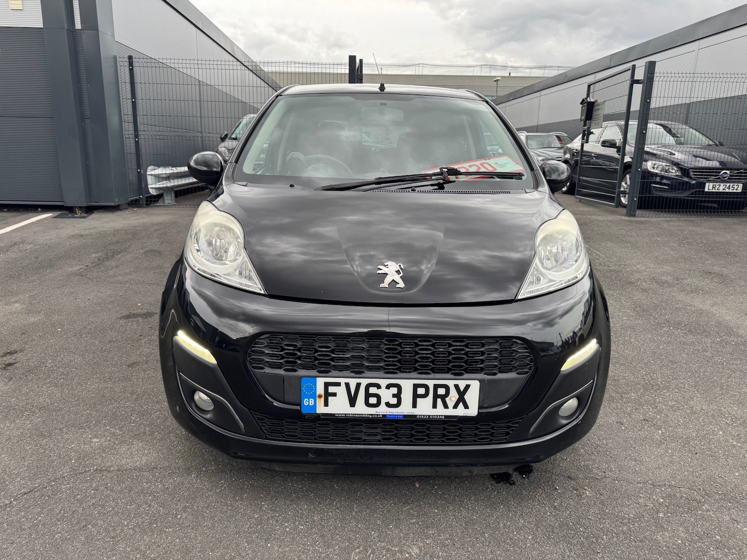 Used Peugeot 107 2013 for sale - 76410309: Photo 11