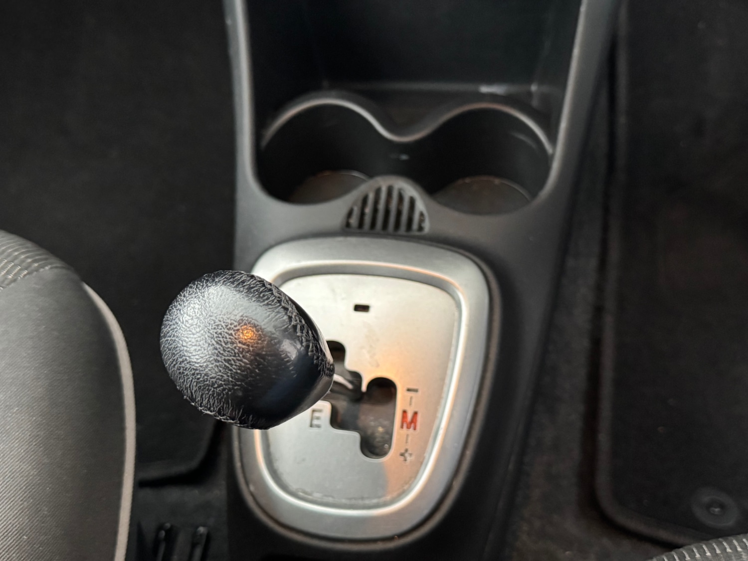 Used Peugeot 107 2013 for sale - 76410309: Photo 19