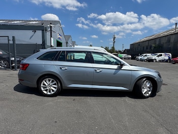 Used Skoda Superb 2018 for sale - 75399587: Photo