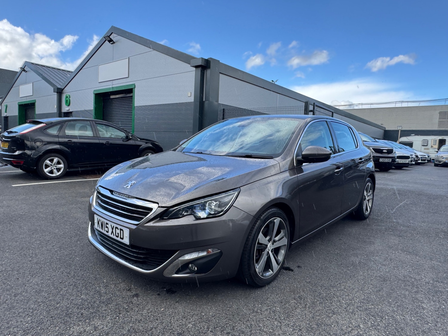 Used Peugeot 308 2015 for sale - 76410312: Photo 11