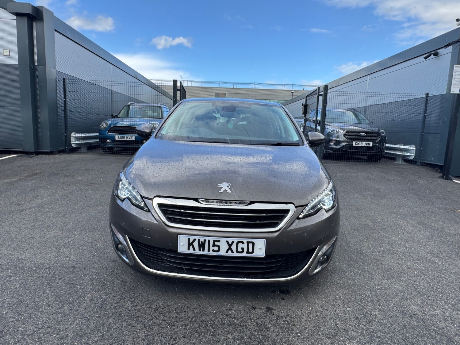 Used Peugeot 308 2015 for sale - 76410312: Photo 12