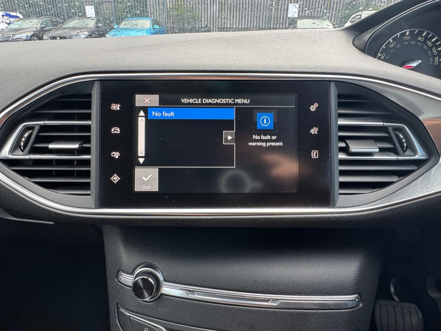 Used Peugeot 308 2015 for sale - 76410312: Photo 23