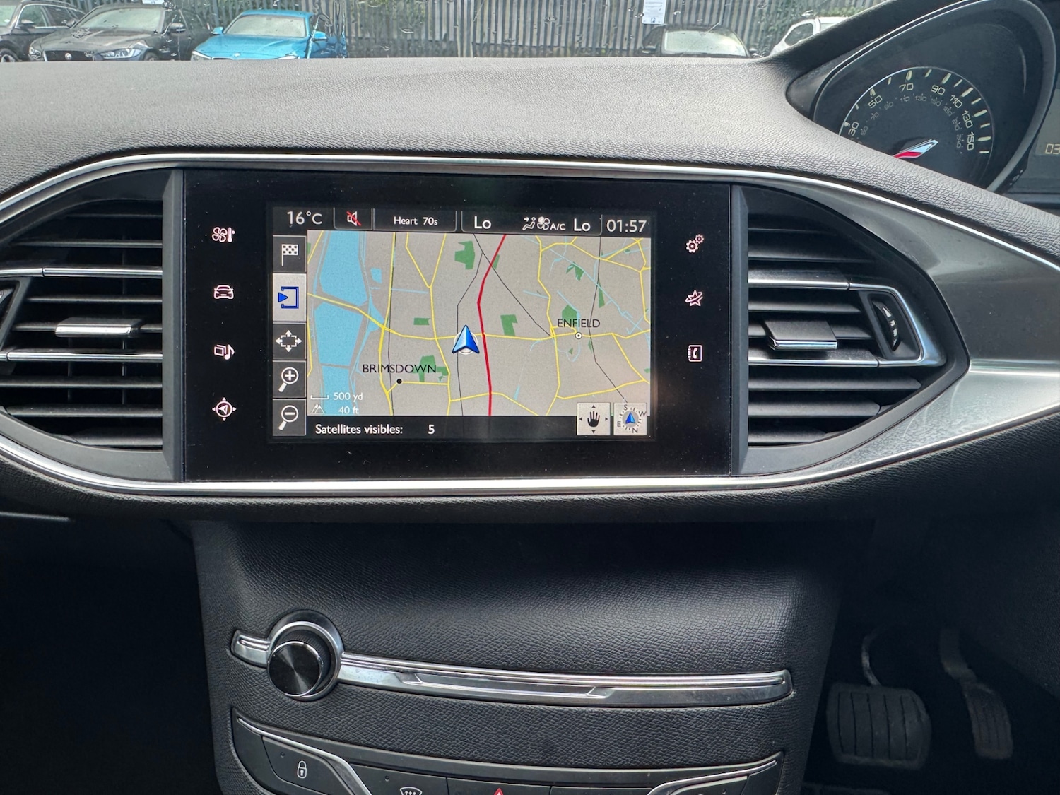 Used Peugeot 308 2015 for sale - 76410312: Photo 25