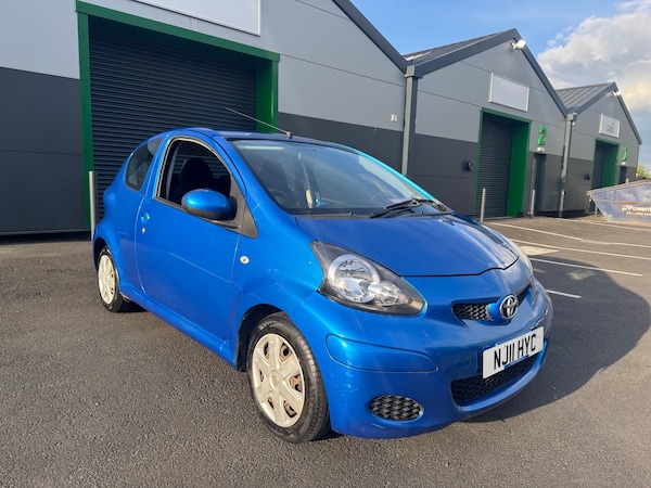 Used Toyota AYGO 2011 for sale - 75621444: Photo 1