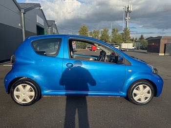Used Toyota AYGO 2011 for sale - 75621444: Photo