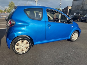 Used Toyota AYGO 2011 for sale - 75621444: Photo