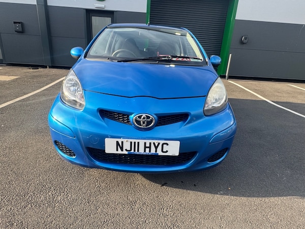Used Toyota AYGO 2011 for sale - 75621444: Photo 9