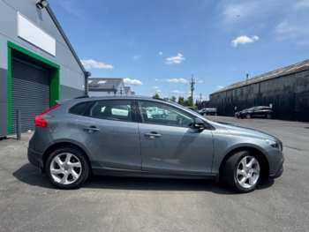 Used Volvo V40 2016 for sale - 74872940: Photo