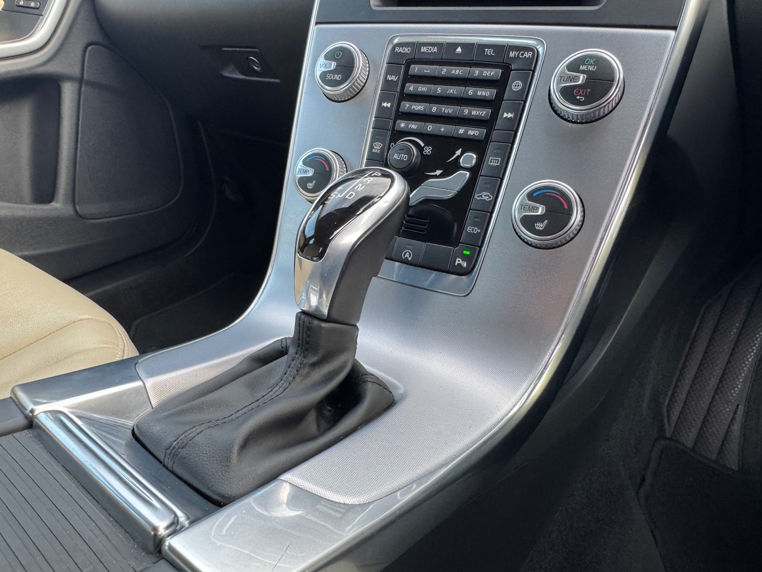 Used Volvo S60 2016 for sale - 76433767: Photo 21