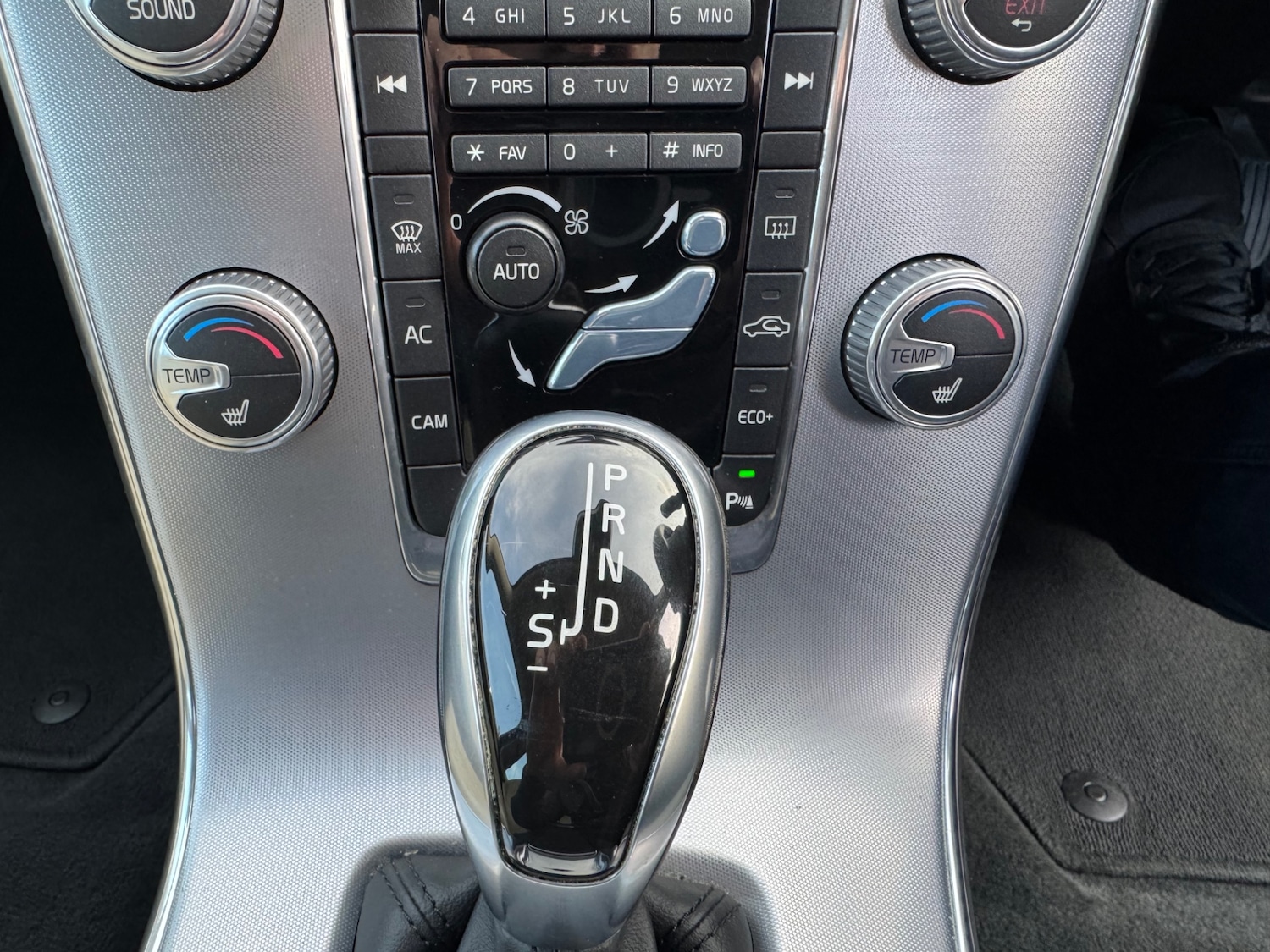 Used Volvo S60 2016 for sale - 76433767: Photo 27