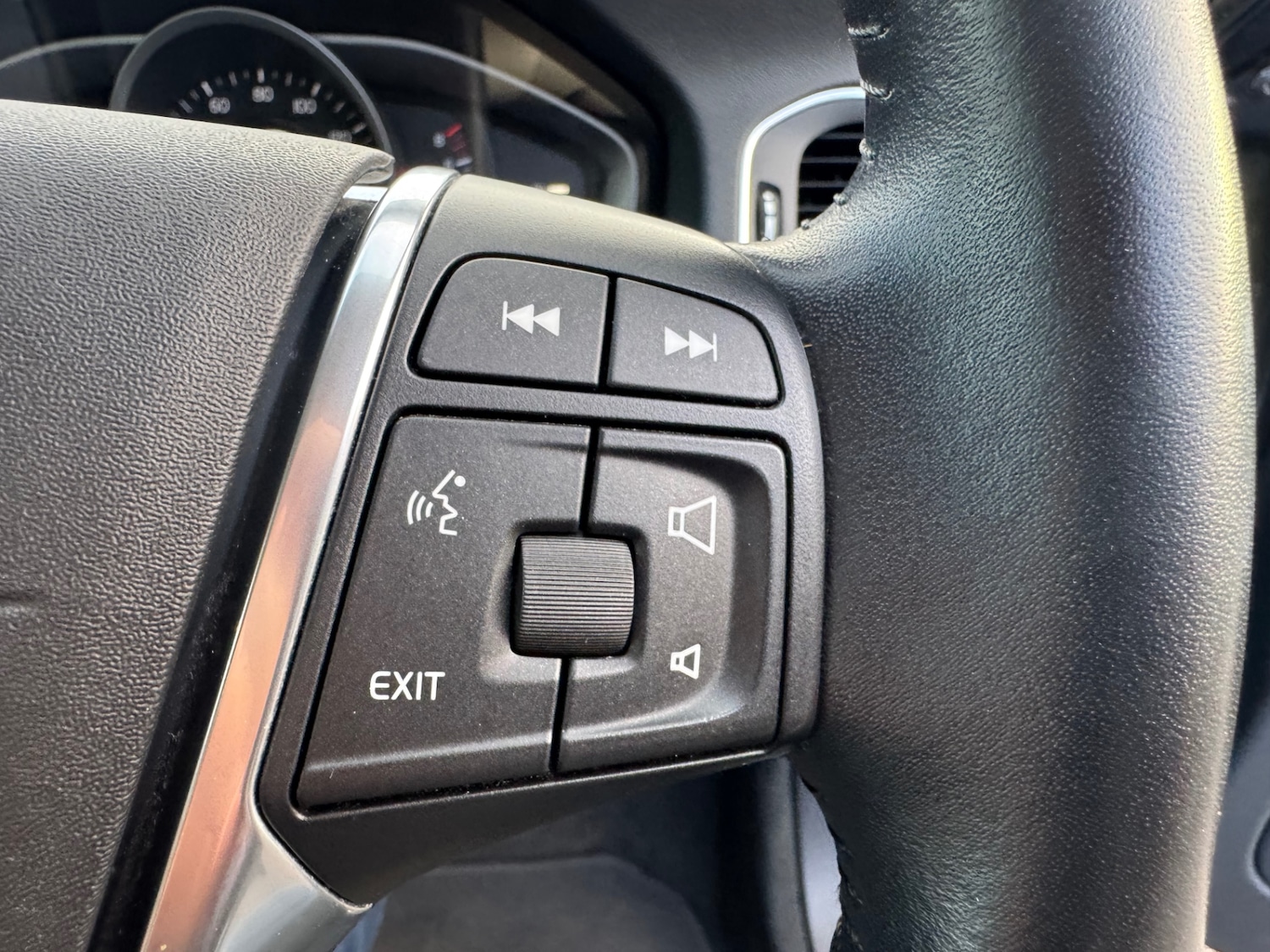 Used Volvo S60 2016 for sale - 76433767: Photo 32