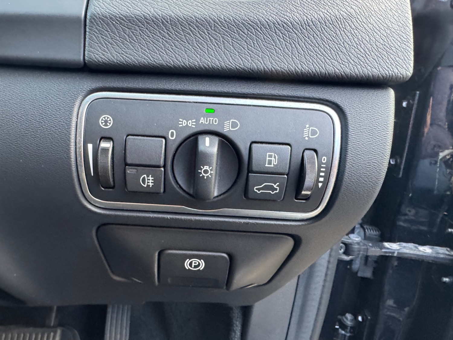 Used Volvo S60 2016 for sale - 76433767: Photo 33