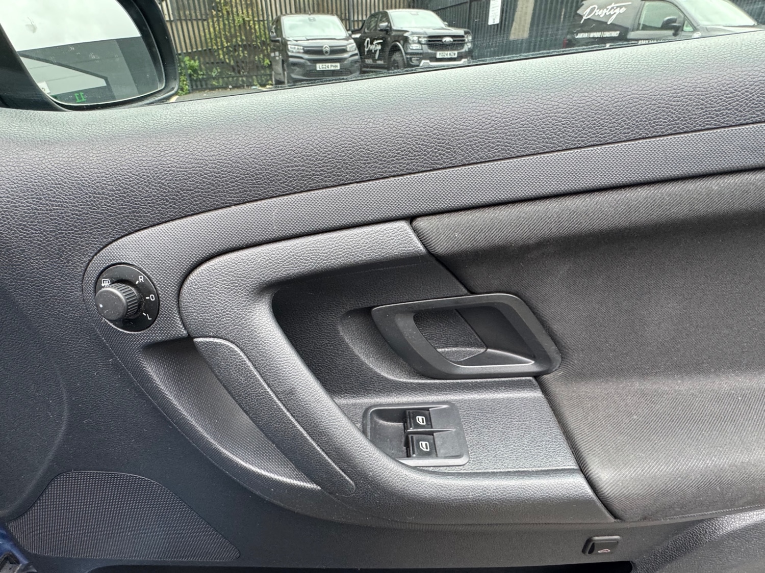 Used Skoda Fabia 2013 for sale - 76557540: Photo 22