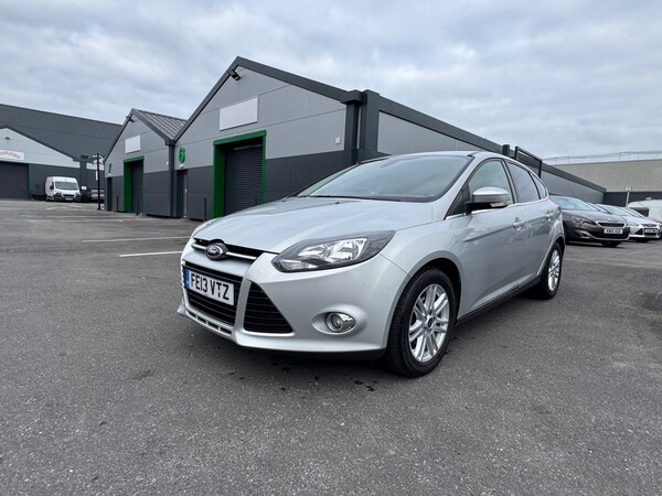 Used Ford Focus 2013 for sale - 76305356: Photo 10