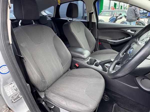 Used Ford Focus 2013 for sale - 76305356: Photo 13