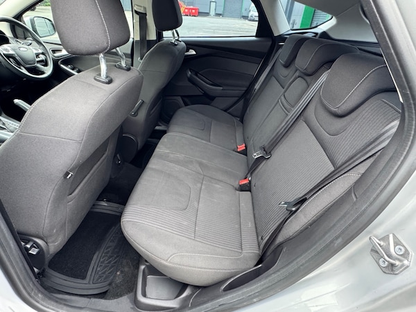 Used Ford Focus 2013 for sale - 76305356: Photo 15