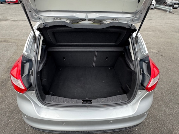 Used Ford Focus 2013 for sale - 76305356: Photo 22