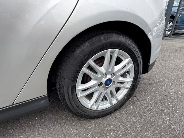 Used Ford Focus 2013 for sale - 76305356: Photo 24