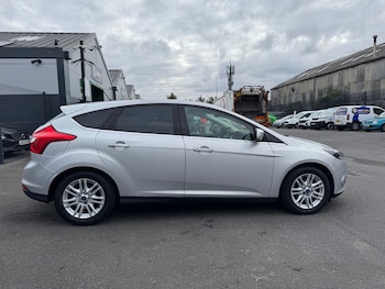 Used Ford Focus 2013 for sale - 76305356: Photo 3
