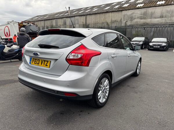 Used Ford Focus 2013 for sale - 76305356: Photo 5