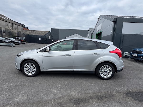 Used Ford Focus 2013 for sale - 76305356: Photo 8