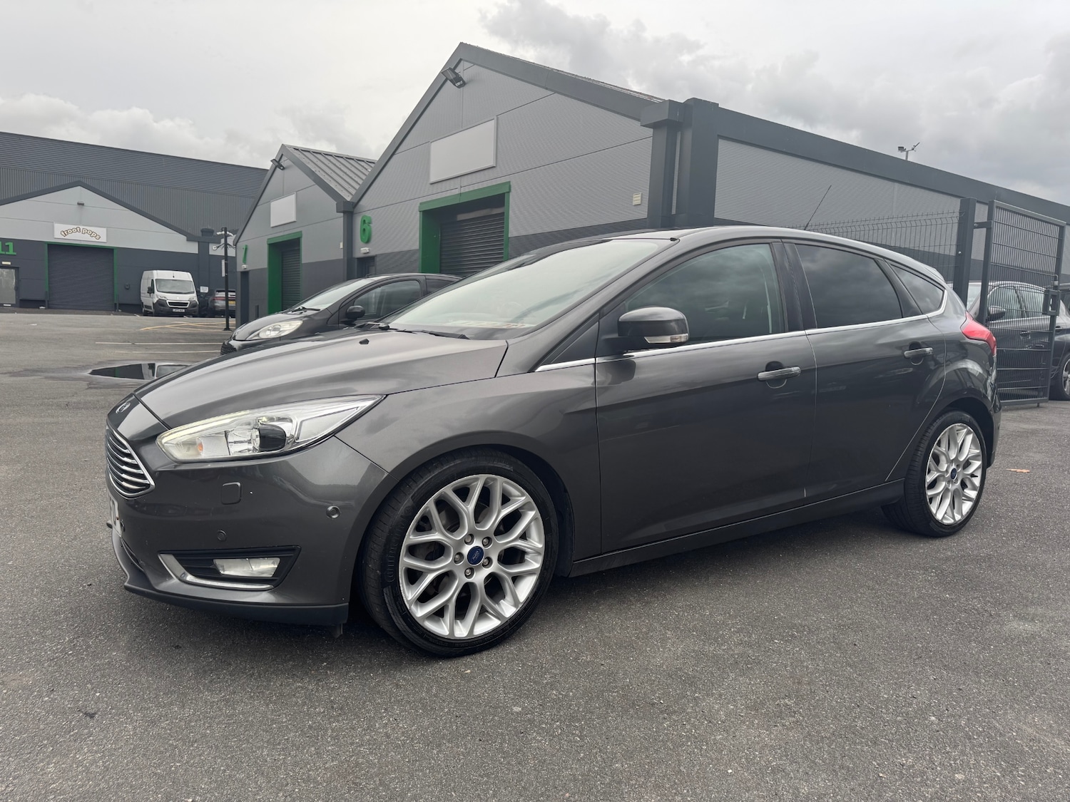 Used Ford Focus 2016 for sale - 76410310: Photo 10