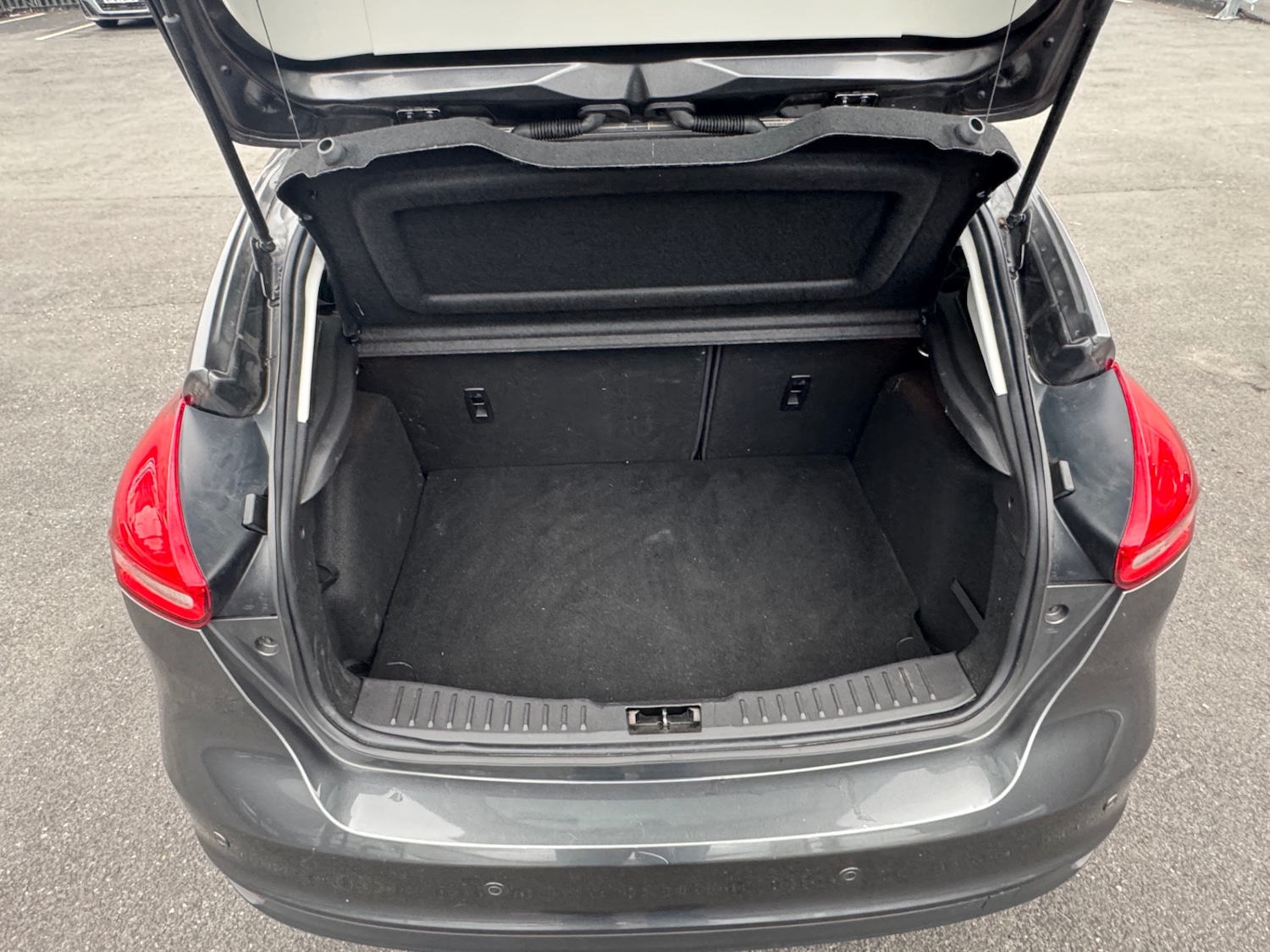 Used Ford Focus 2016 for sale - 76410310: Photo 23