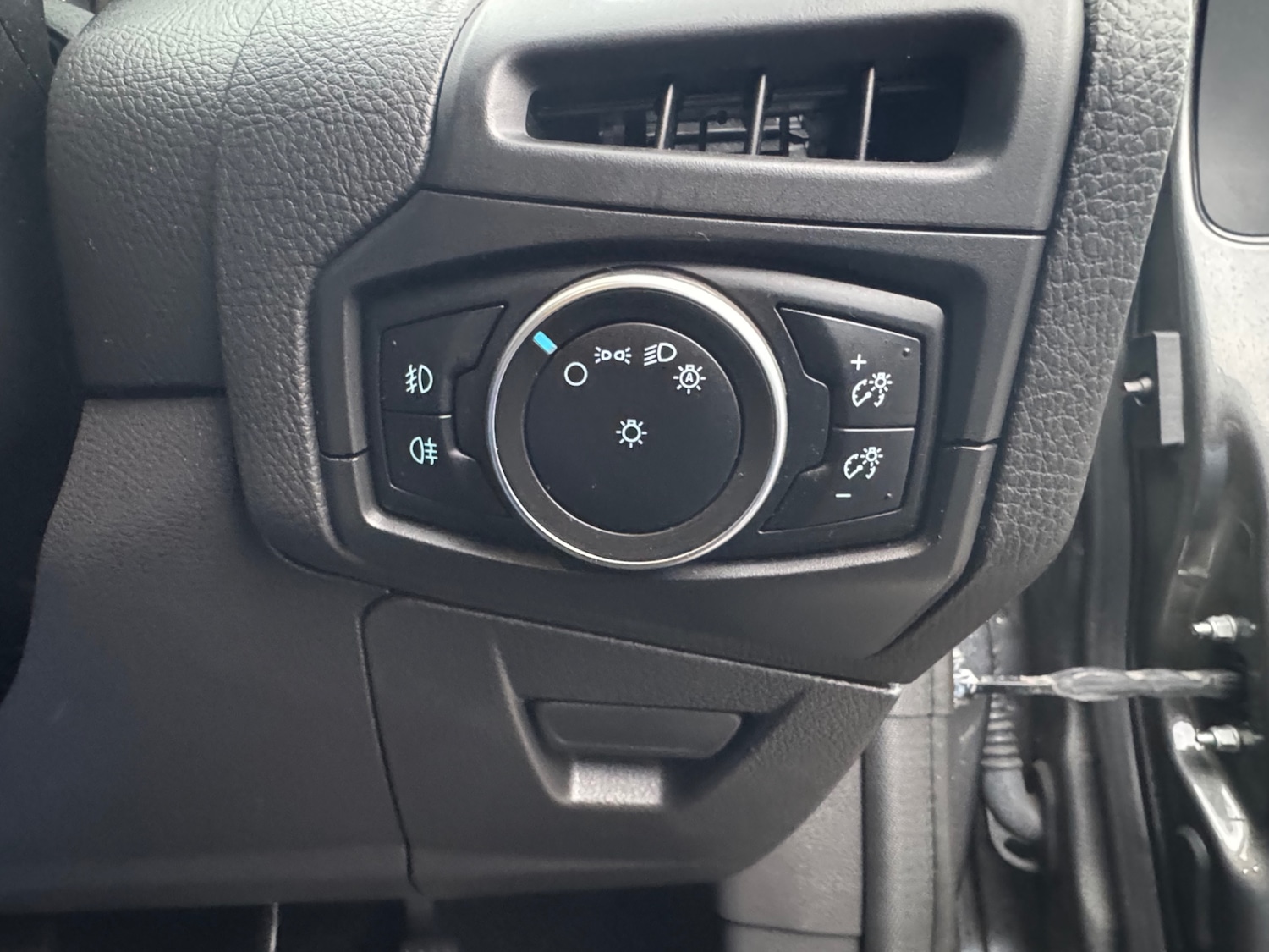 Used Ford Focus 2016 for sale - 76410310: Photo 29