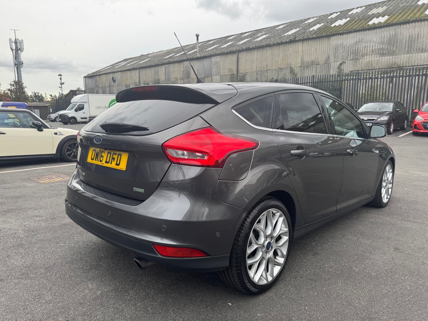 Used Ford Focus 2016 for sale - 76410310: Photo 5