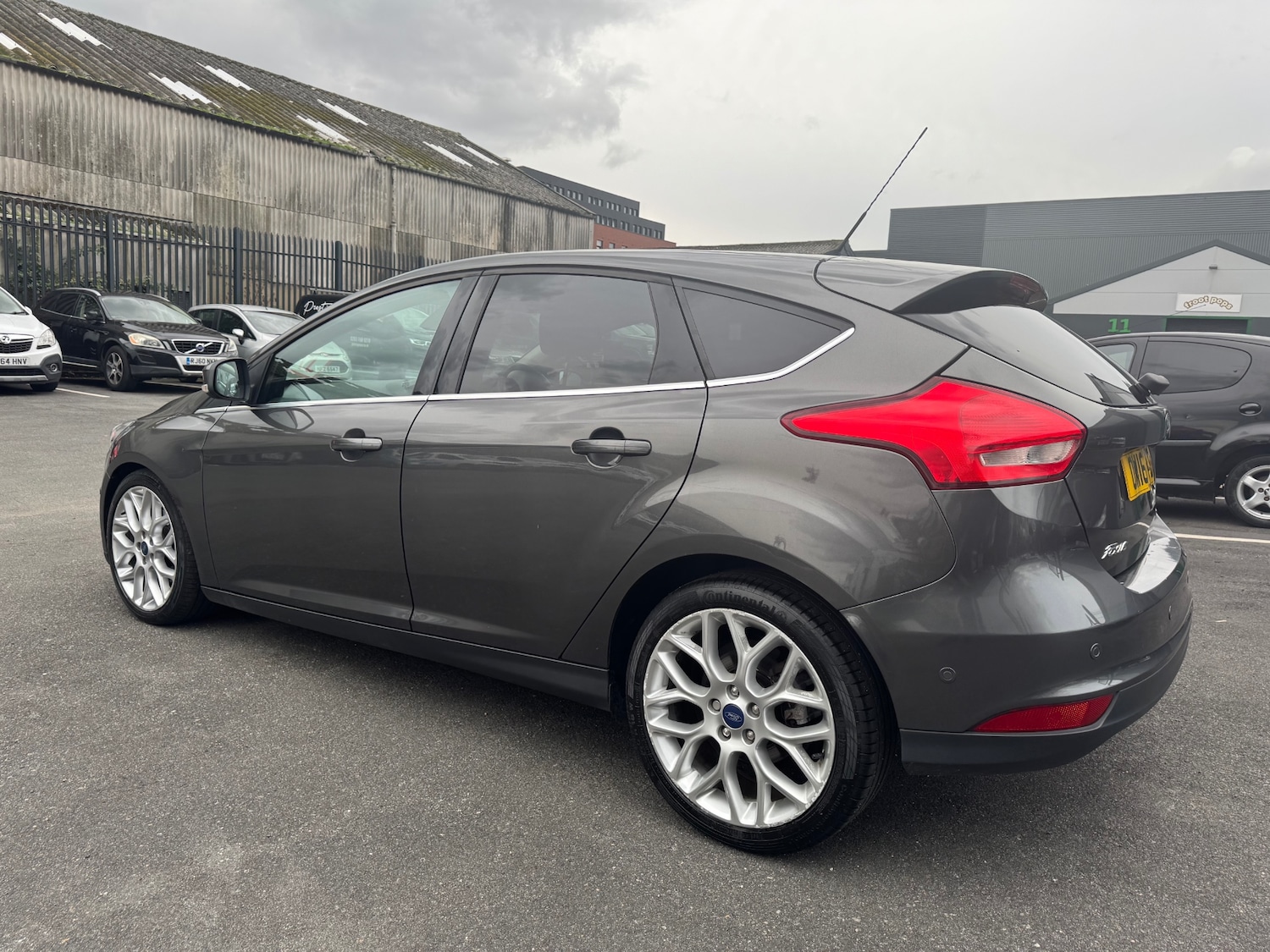 Used Ford Focus 2016 for sale - 76410310: Photo 8