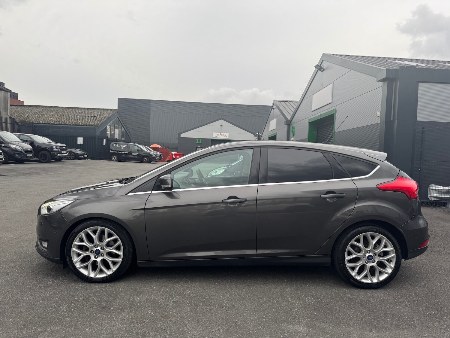Used Ford Focus 2016 for sale - 76410310: Photo 9
