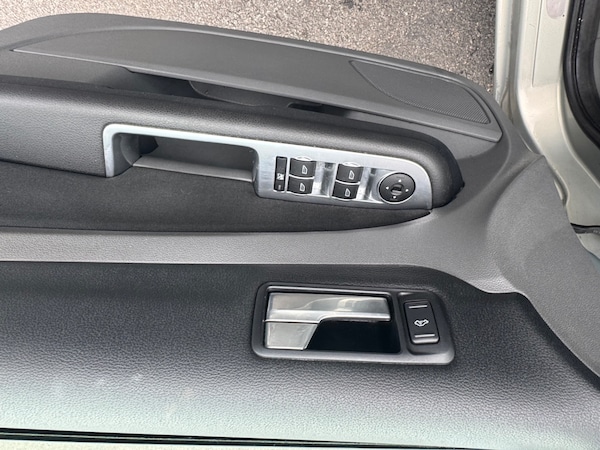 Used Ford Focus 2010 for sale - 76299338: Photo 14