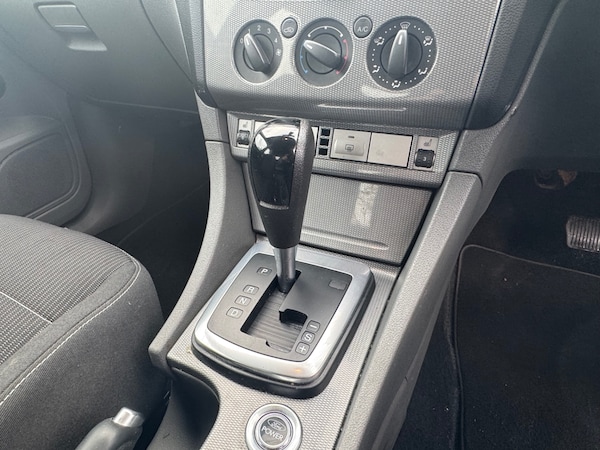 Used Ford Focus 2010 for sale - 76299338: Photo 22