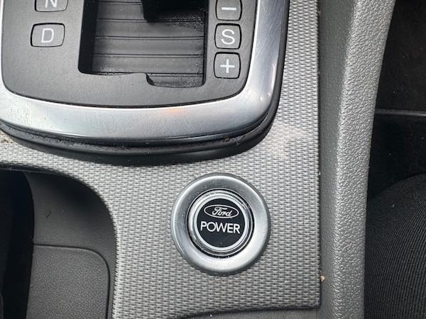 Used Ford Focus 2010 for sale - 76299338: Photo 23
