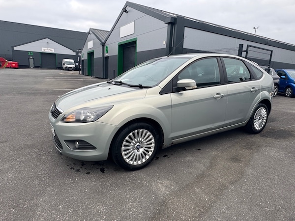 Used Ford Focus 2010 for sale - 76299338: Photo 9