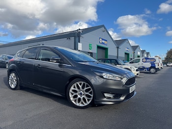 2015 (65) - 1.6 125 Zetec S 5dr Powershift