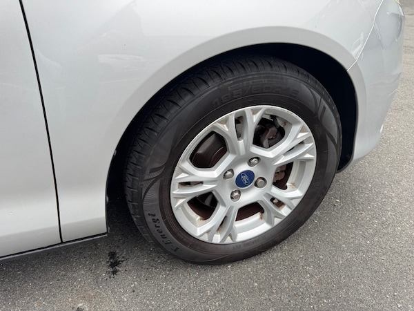 Used Ford B-MAX 2013 for sale - 76299466: Photo 26