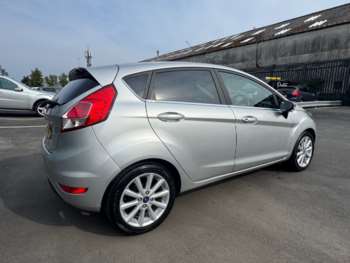 Used Ford Fiesta 2015 for sale - 74987723: Photo