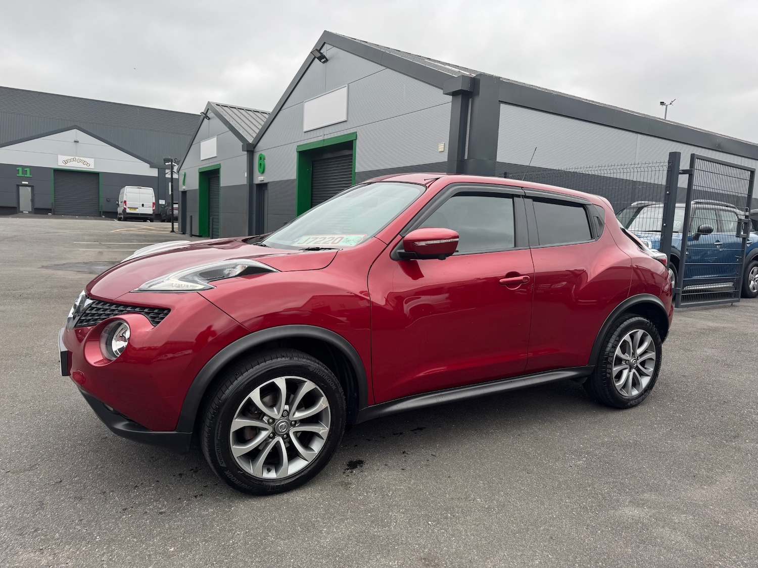 Used Nissan Juke 2016 for sale - 76305678: Photo 10