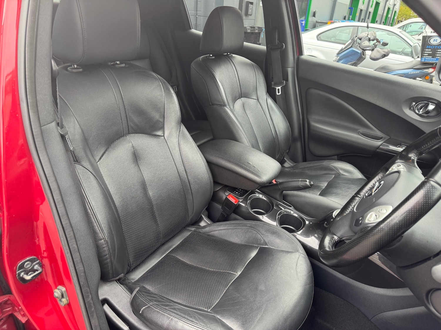 Used Nissan Juke 2016 for sale - 76305678: Photo 14