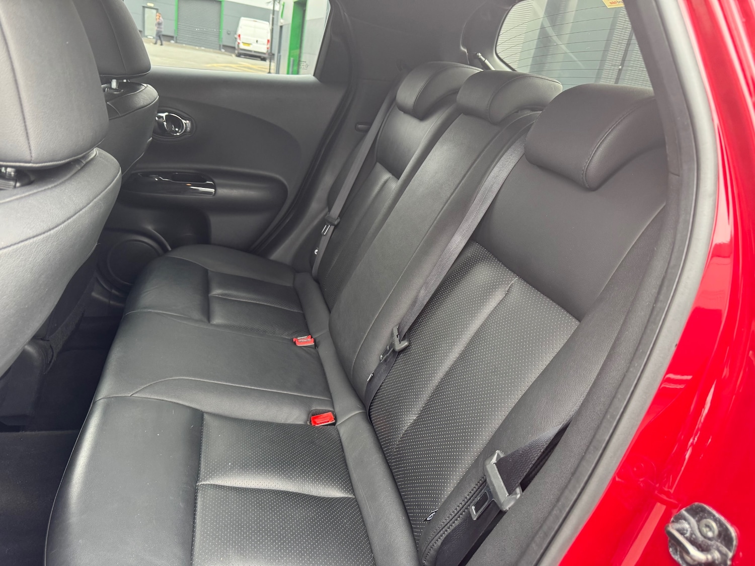 Used Nissan Juke 2016 for sale - 76305678: Photo 16