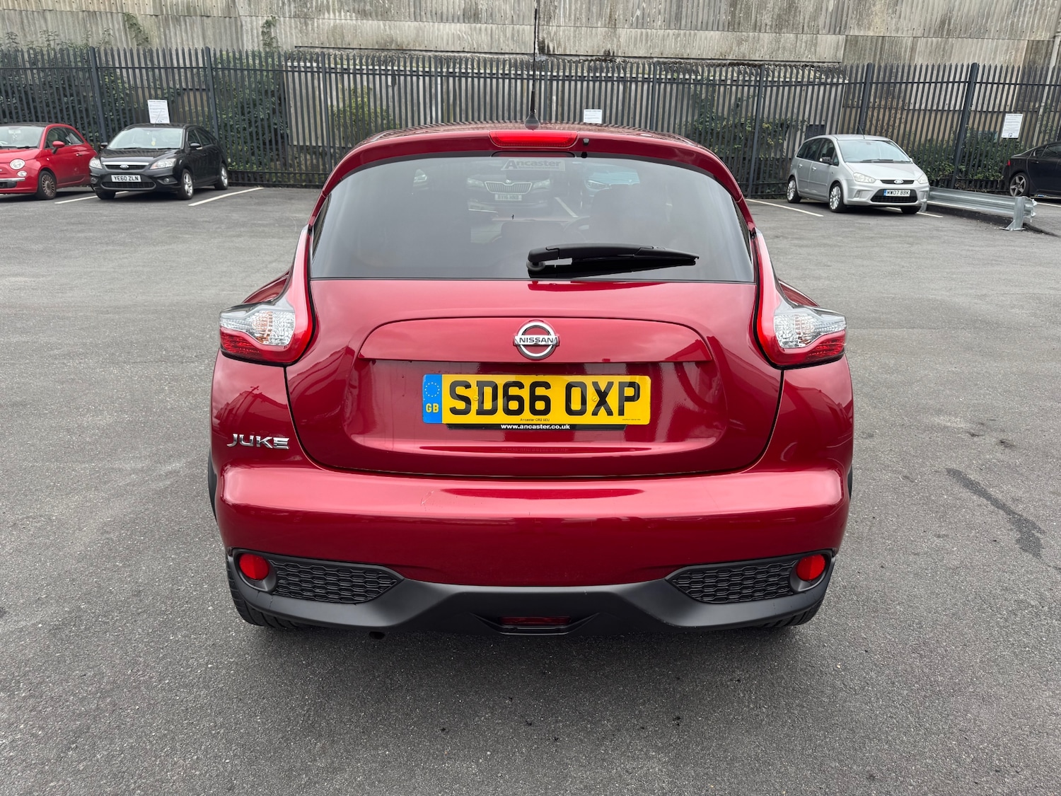 Used Nissan Juke 2016 for sale - 76305678: Photo 6