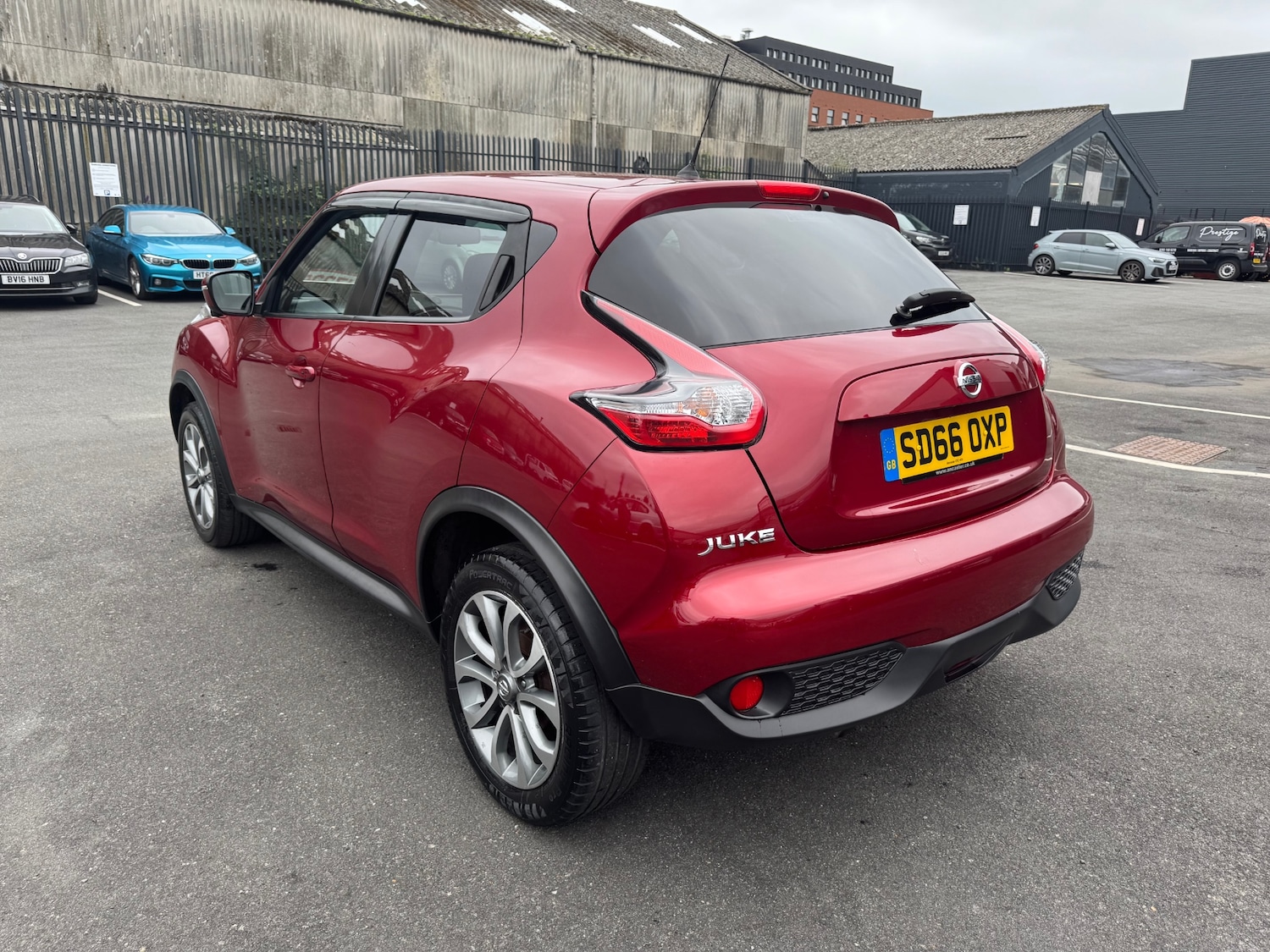 Used Nissan Juke 2016 for sale - 76305678: Photo 7
