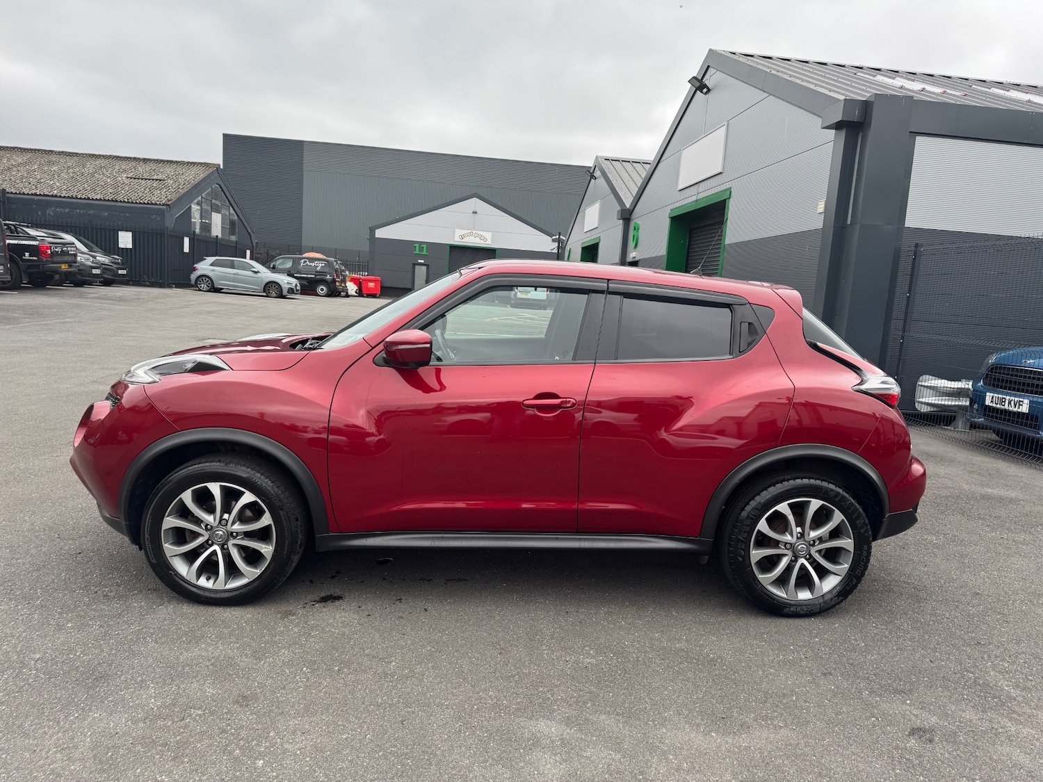Used Nissan Juke 2016 for sale - 76305678: Photo 9
