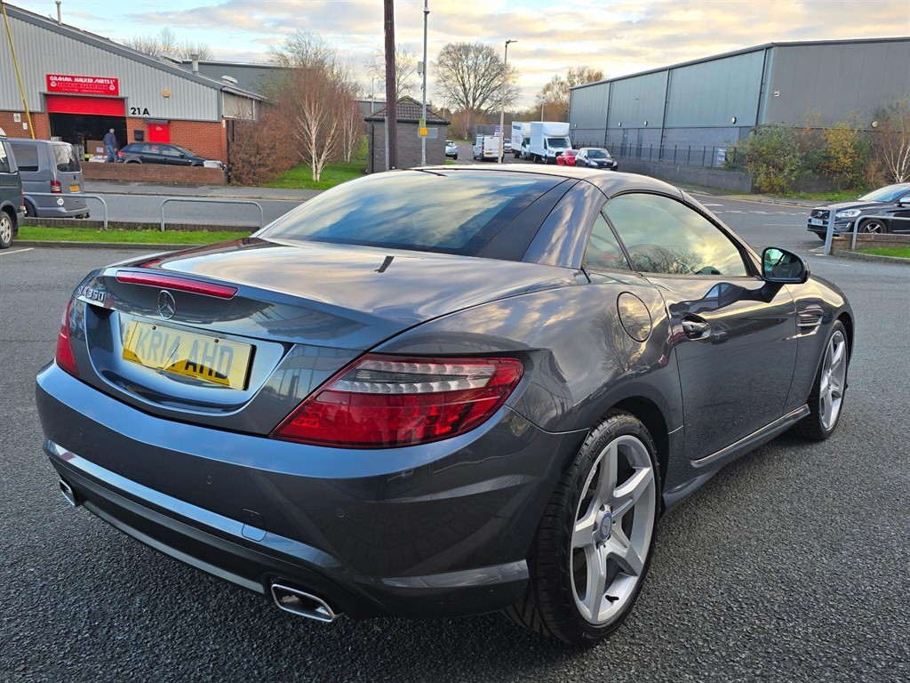 Used Mercedes-Benz SLK 2014 for sale - 77517212: Photo 18