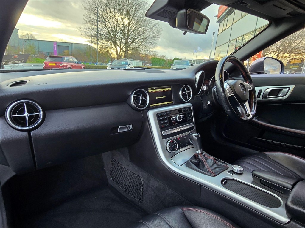 Used Mercedes-Benz SLK 2014 for sale - 77517212: Photo 21