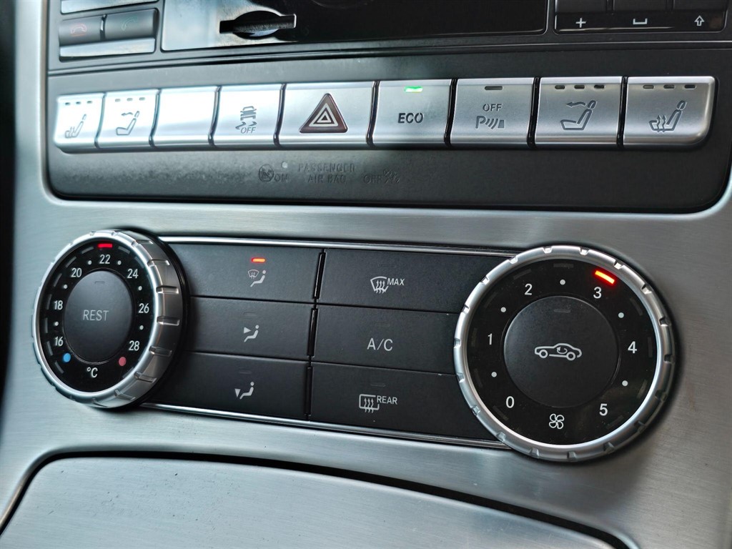 Used Mercedes-Benz SLK 2014 for sale - 77517212: Photo 30