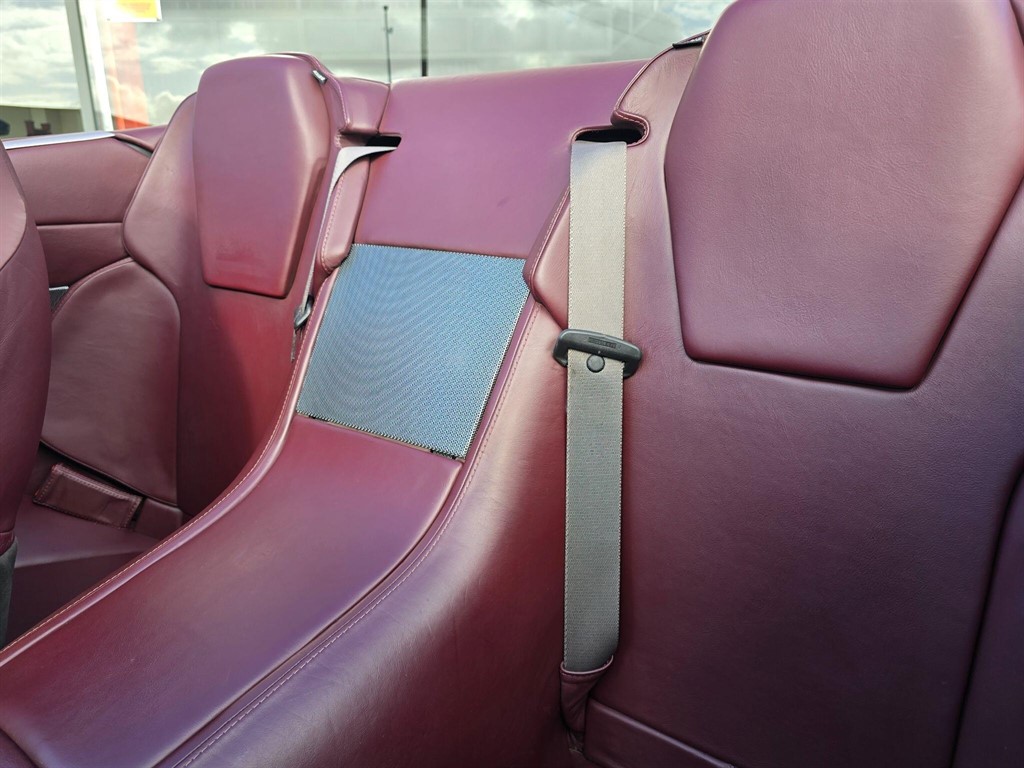 Used Aston Martin DB9 2005 for sale - 77965538: Photo 24